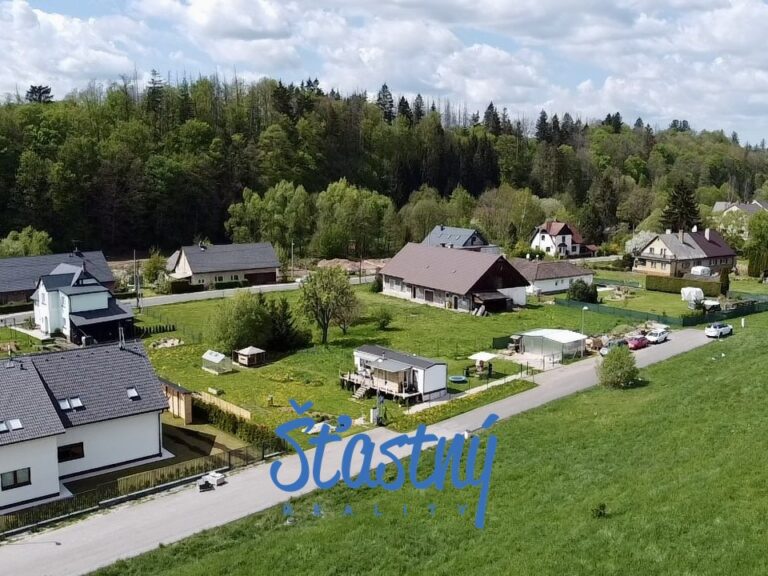 Prodej stavebního pozemku s projektem a stavebním povolením za 2.908,- Kč/m2