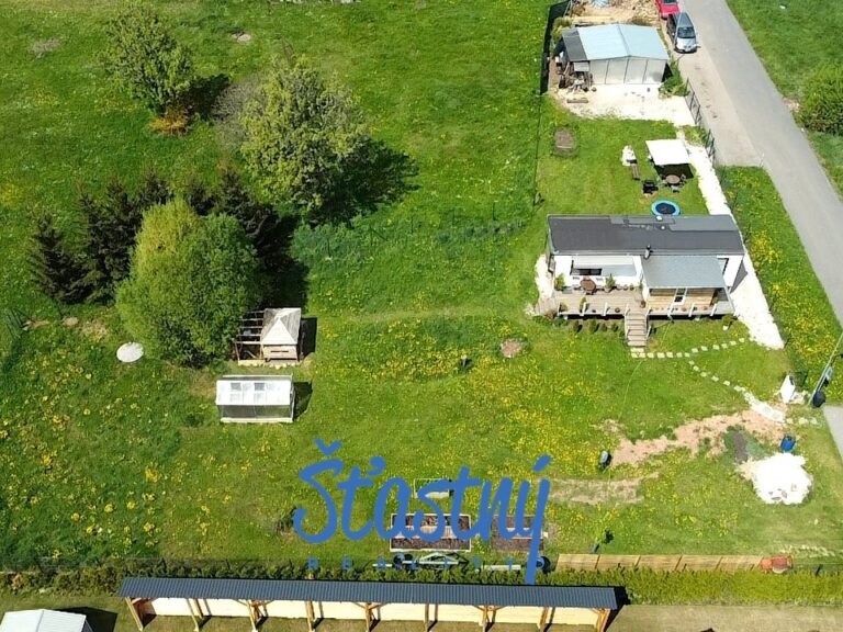 Prodej stavebního pozemku s projektem a stavebním povolením za 2.908,- Kč/m2