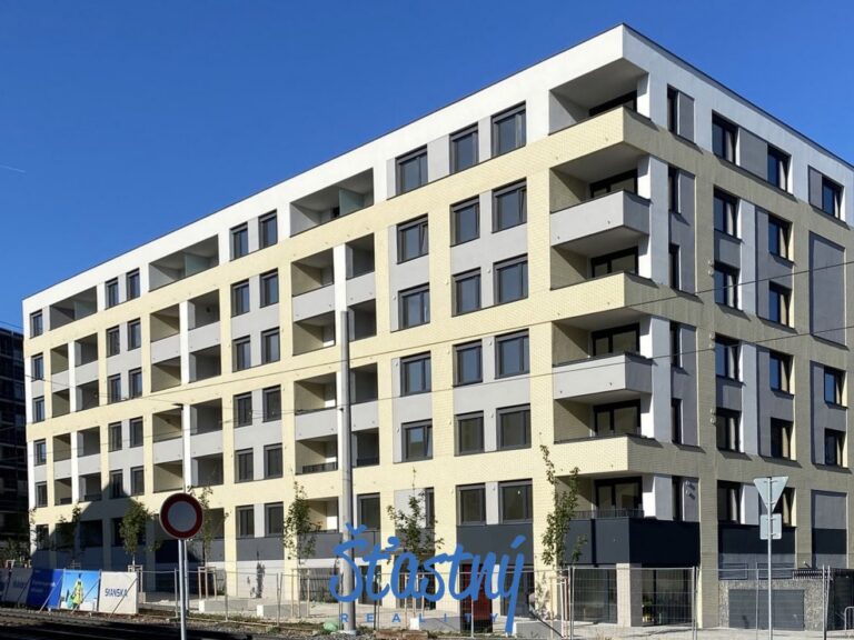 Prodej družstevního bytu 2+kk 50 m², Praha – Hlubočepy